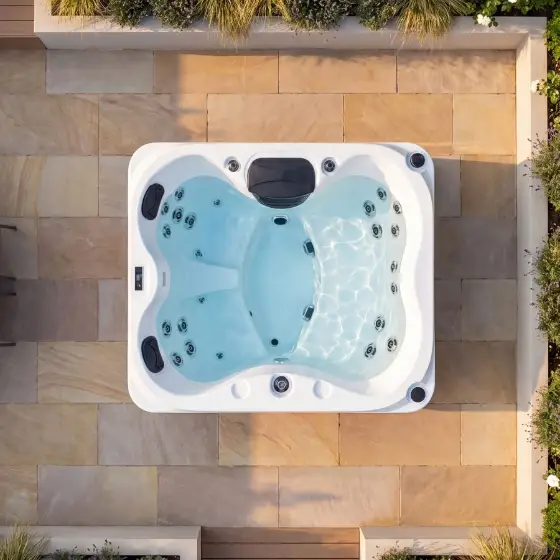 St Lucia hot tub seen from above